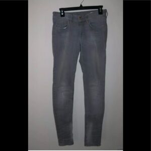 H&M women’s slim jeans gray color. Size 27